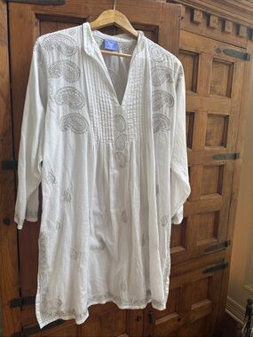 Pine Cone Hill fine linens White Embroidered  tunic XL